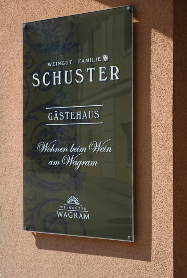 Weingut Familie Schuster Bed & Breakfast Grossriedenthal Exterior photo